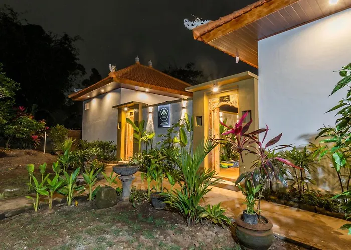 Taman Kencana *